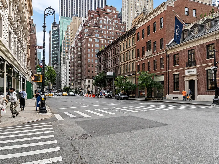 26 E 63rd St #2C — Photo 16