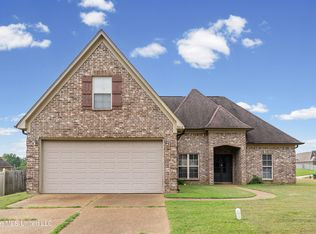 900 Falcon St, Senatobia, MS 38668