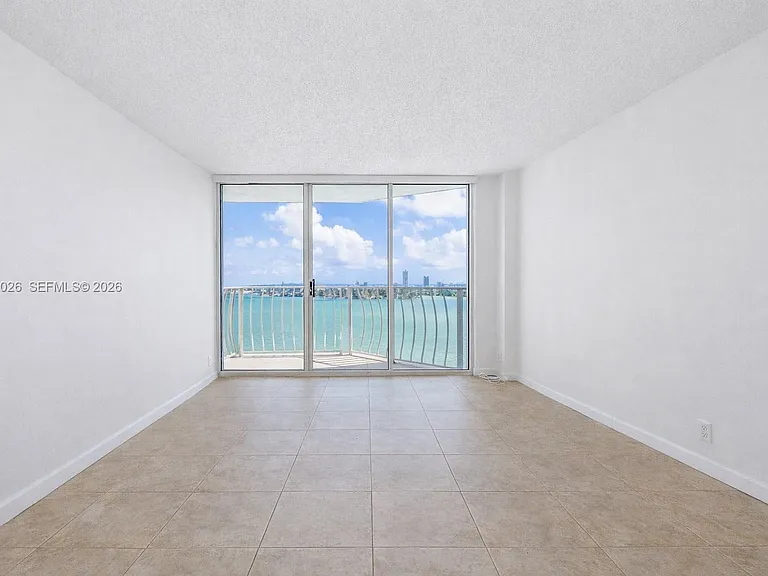 7601 E Treasure Dr #2309 — Photo 11