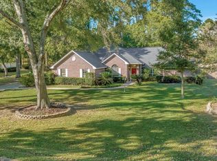 3919 Oak Creek Dr, Nacogdoches, TX 75965