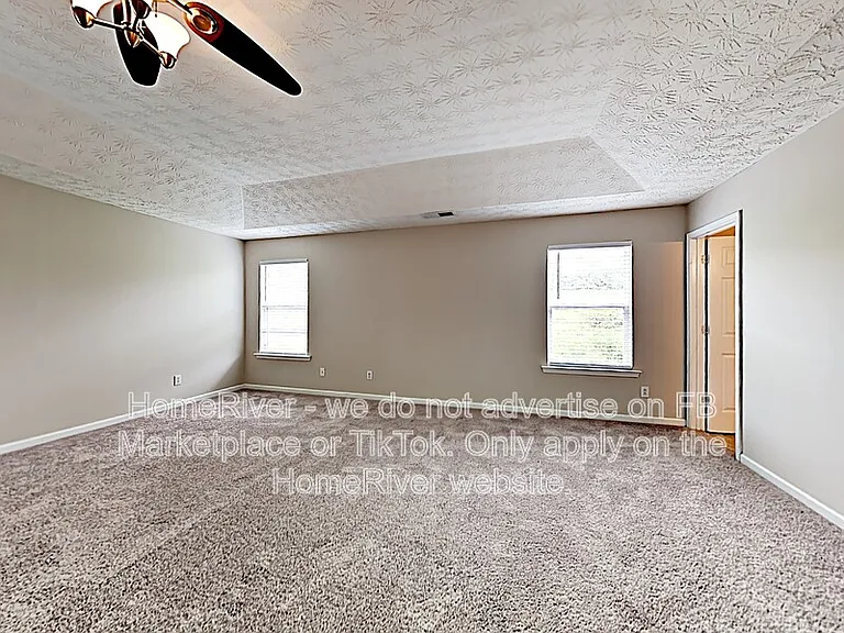 2613 Waterdale Rd SW — Photo 12