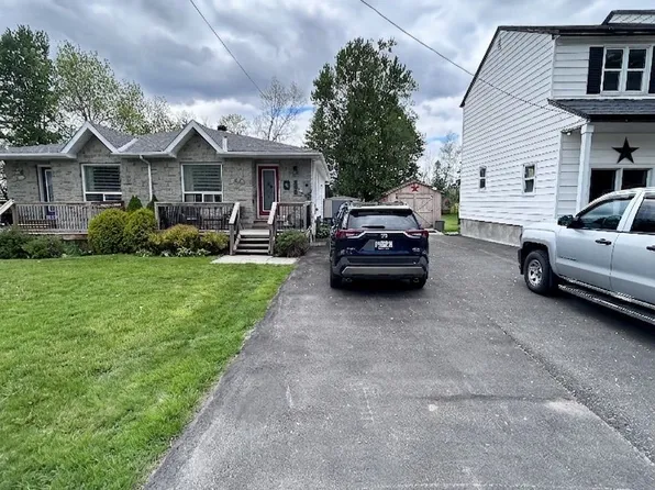 50 D 5th St W, South Dundas, ON K0C 1X0