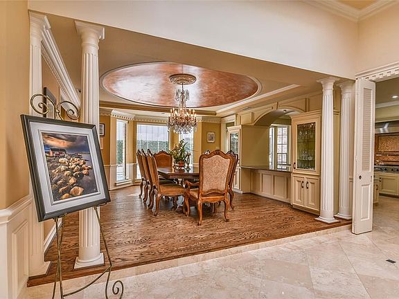 4th image of 11738 Riverview Dr