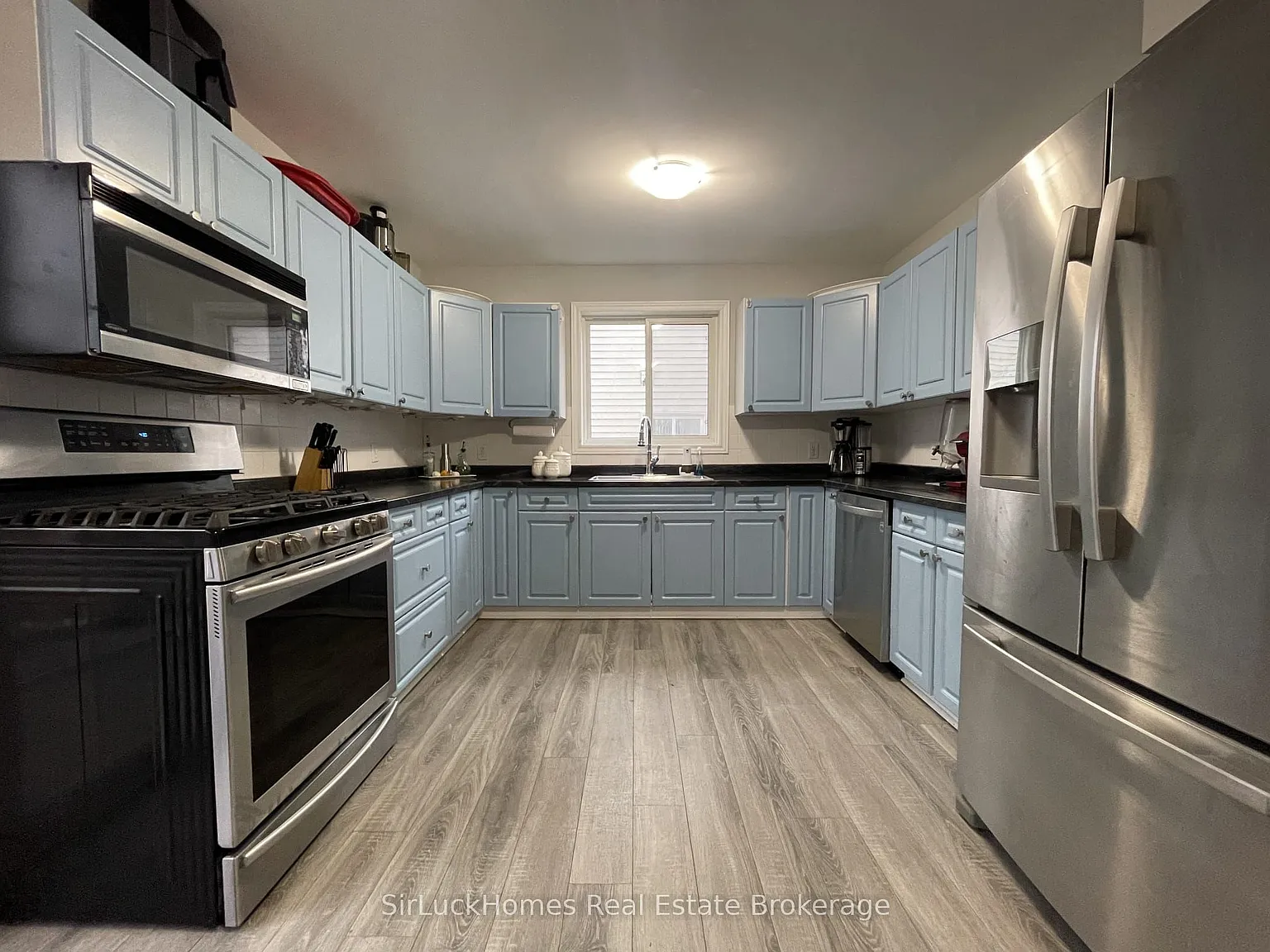 2 bed, $2,000 — Photo 3