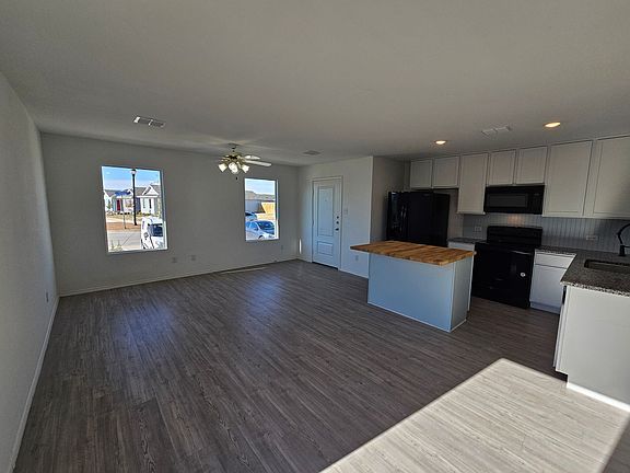 5th image of 6847 Coulter Dr