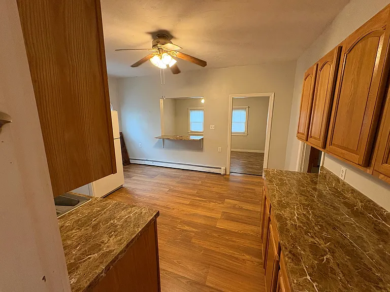 171 Center Ave #1 — Photo 4