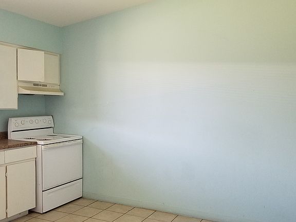 3rd image of 2206 W Heatherbrae Dr APT 2