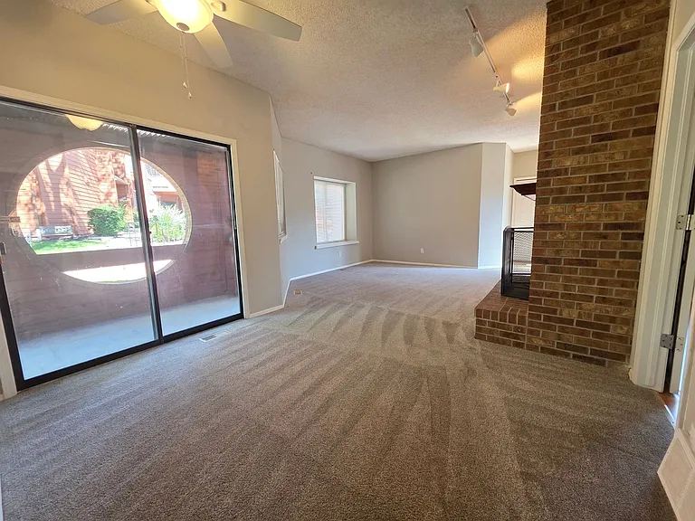 5014 Sunsuite Trl — Photo 4