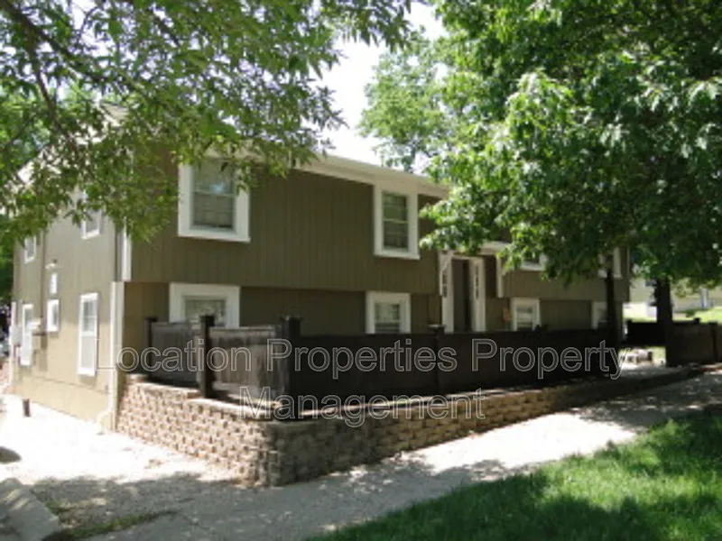 1300 Kentucky St #4