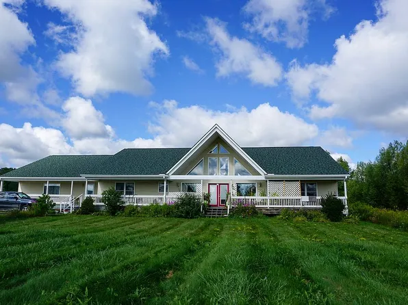 7323 Carson Rd, Yale, MI 48097