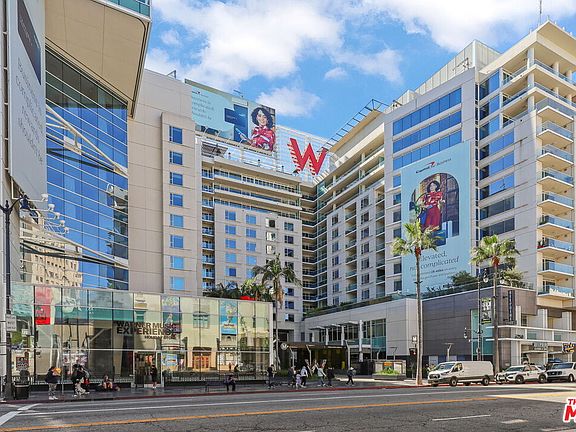 3rd image of 6250 Hollywood Blvd Unit 6L