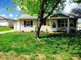 1423 Lincoln St, Pekin, IL 61554