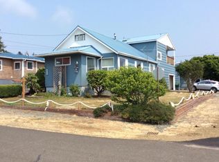 202 10th St, Garibaldi, OR 97118