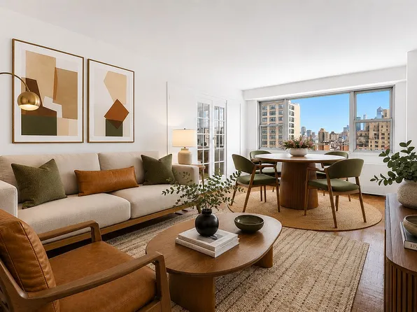 2 Charlton St APT 10D, New York, NY 10014