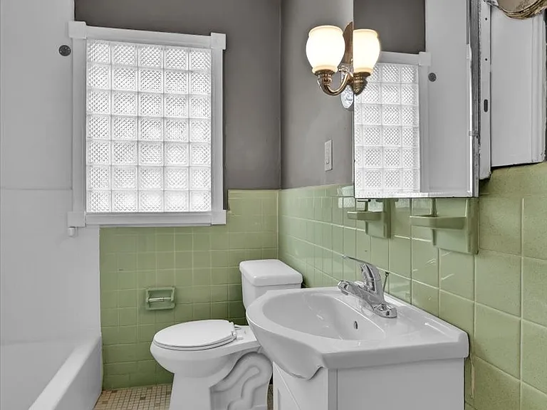 3220 Grant Ave — Photo 28