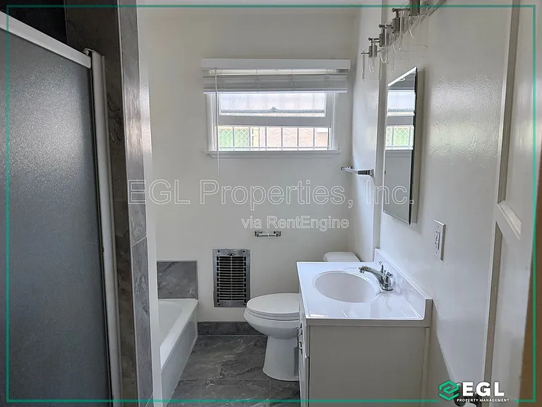 1235 Havenhurst Dr #2 — Photo 13