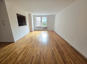 6311 Queens Blvd, Flushing, NY