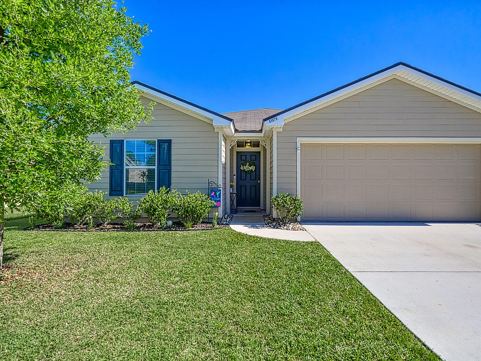 1st image of 65079 Mossy Creek Ln
