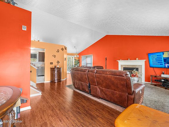 2nd image of 6617 Brook Bend Way