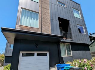 2447 NW 61st St, Seattle, WA 98107