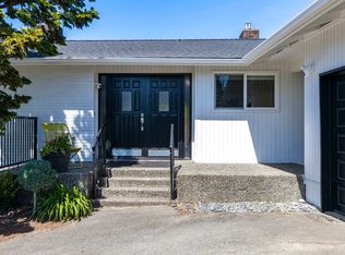 12104 SE 15th St, Bellevue, WA 98005