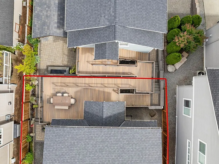 26616 NE Valley St — Photo 25