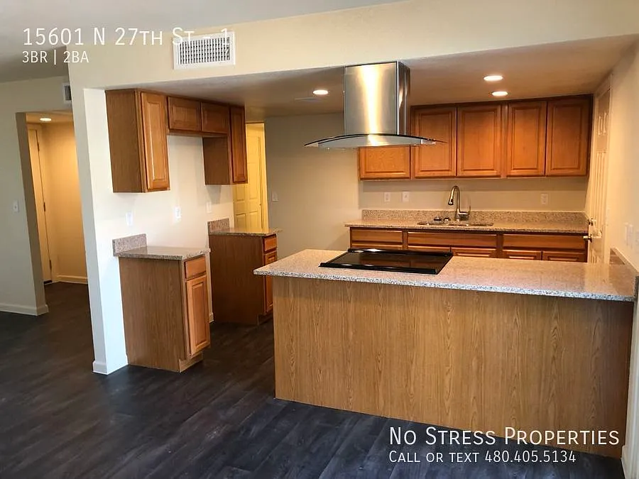 3 Bedroom Condo! — Photo 2