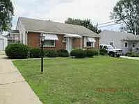 3522 Addison St photo 1