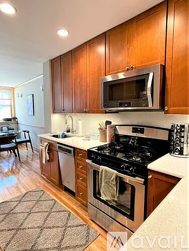 1354 W Carmen Ave #1F — Photo 4