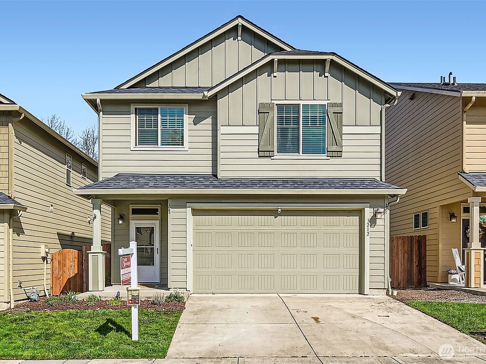 1st image of 3212 NE 75th Way