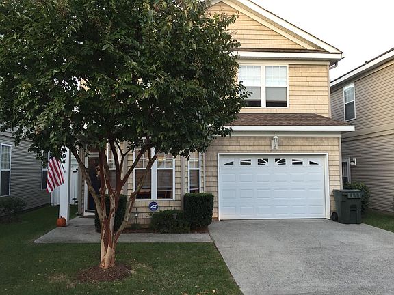 2nd image of 4704 Martinique Ct