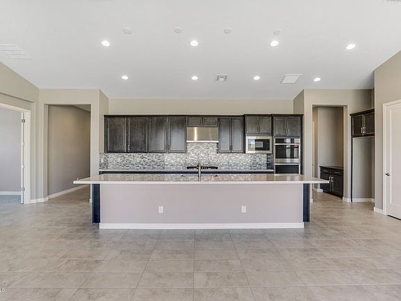 5th image of 20506 W College Dr