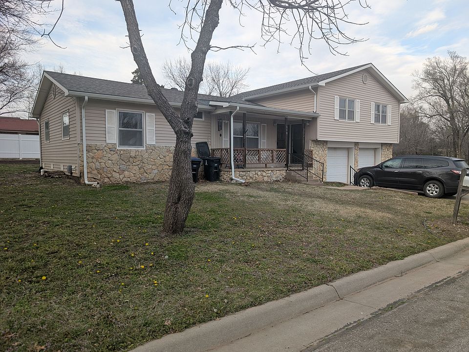 1st image of 322 E 11th Ave #El