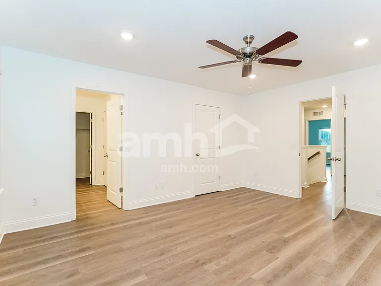 1080 Broyles Xing — Photo 9