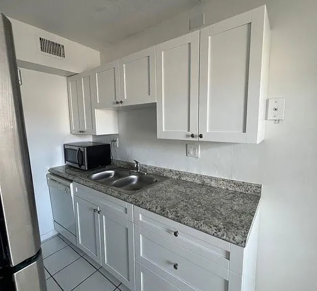 371 Sunshine Dr #H2 — Photo 10