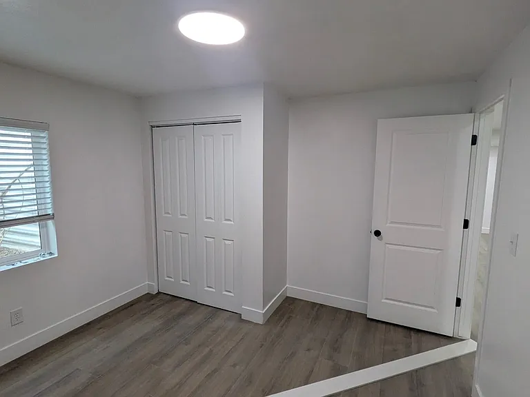 3826 S Woodland Ave #BASEMENT — Photo 17