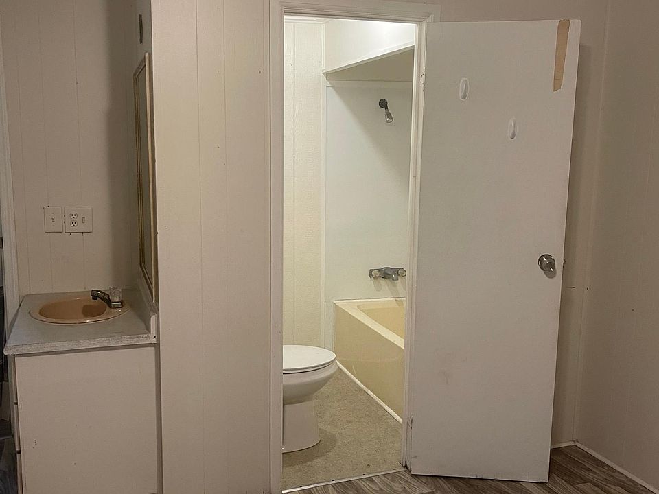 Master bathroom with tub
