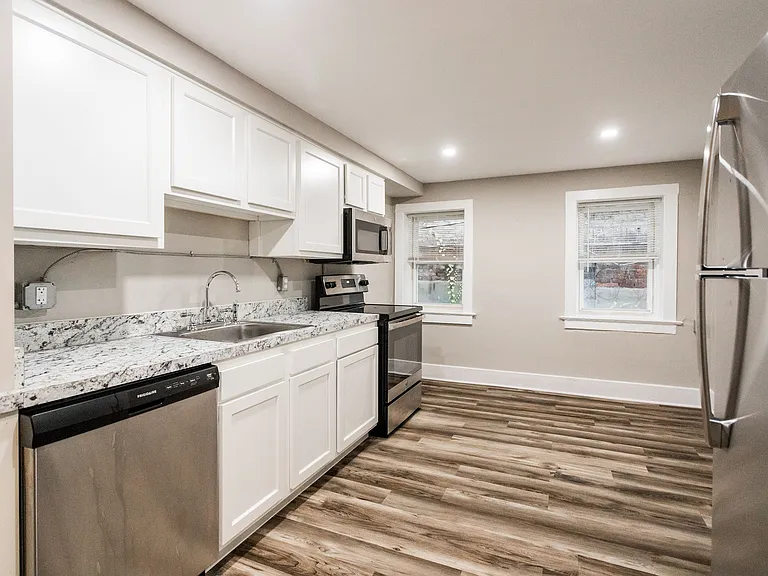 73 East Palmer Street — Photo 6