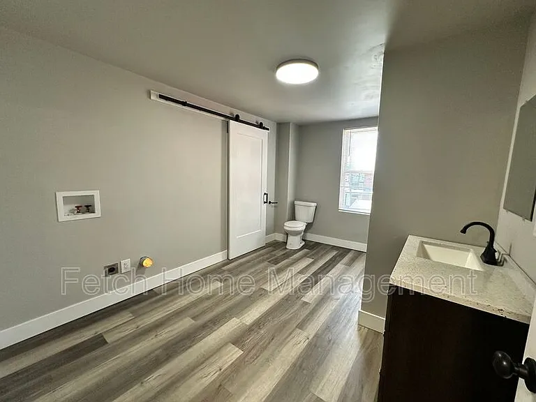 334 Lehman St — Photo 8