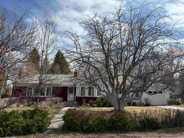 221 S 3 W, Soda Springs, ID 83276