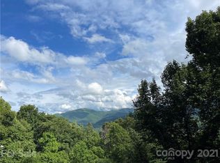 11 Falcon Rdg, Waynesville, NC 28786