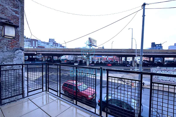 Rented by null | media 26