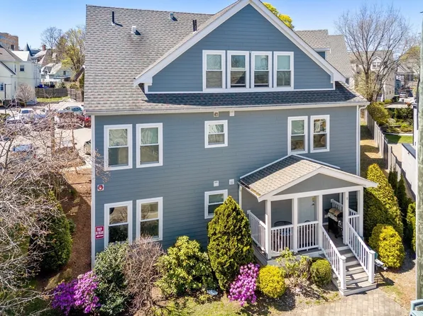 8 Dustin St, Brighton, MA 02135