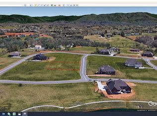 105 Pheasant Walk Dr, Maryville, TN 37804