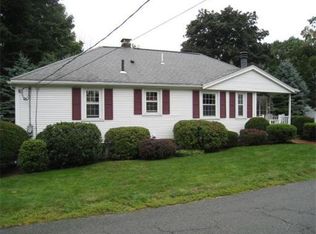 15 Sunnyside Rd, Woburn, MA 01801