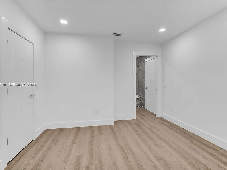 16778 Willow Creek Dr — Photo 14