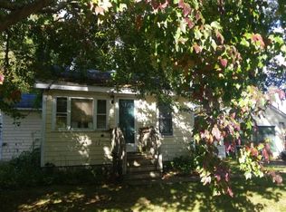 5 2nd St, Kingston, NH 03848