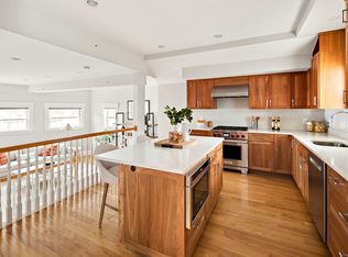 4 Cameron Ave APT 1, Somerville, MA 02144