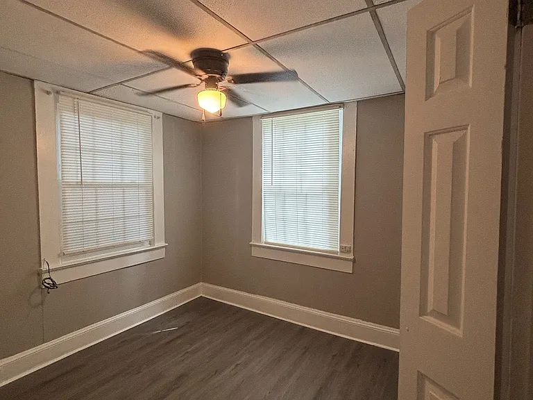 202.5 N Virginia Ave #A — Photo 11