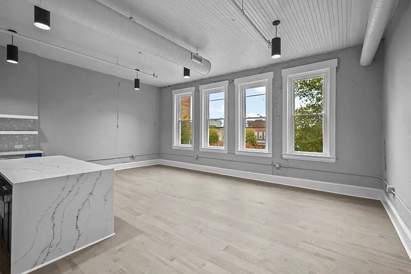 157 N Howard St #2B